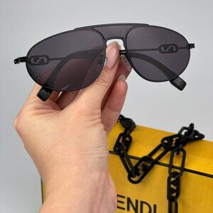 Fendi FE40072U-Y 01A BRAND NEW Sunglasses Black Dark Gray Chain Aviator Unisex